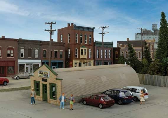 HO Scale Walthers Converted Quonset Hut